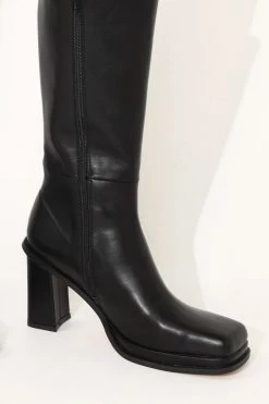 STORETS Kinsley Square Toe Boots ACCESSORIES